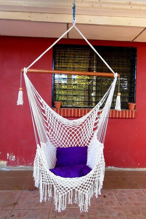 Macrame Hammock Chair Pattern, Macrame Hammock Pattern, Beach Chairs Diy, Diy Hammock Chair, Diy Hanging Chair, Chair Macrame, Macrame Hammock Chair, Hammock Chairs, Cozy Diy