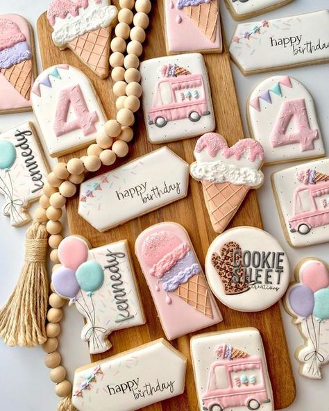 Ice Cream Party Cookies, Ice Cream Decorated Cookies, 4 Ice Cream Party, Two Sweet Cookies, Ice Cream Cookies Decorated, Sundae Cookies, Four Ever Sweet Birthday, Cookie Room, Birthday Cookies Decorated