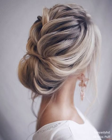 Tonya Pushkareva Long Wedding Hairstyles and Updos – Page 2 – Hi Miss Puff Sanggul Modern, Goddess Vibes, Wedding Instagram, Elegant Wedding Hair, Holiday Hair, Best Wedding Hairstyles, Peinados Recogidos, Low Bun, Penteado Cabelo Curto