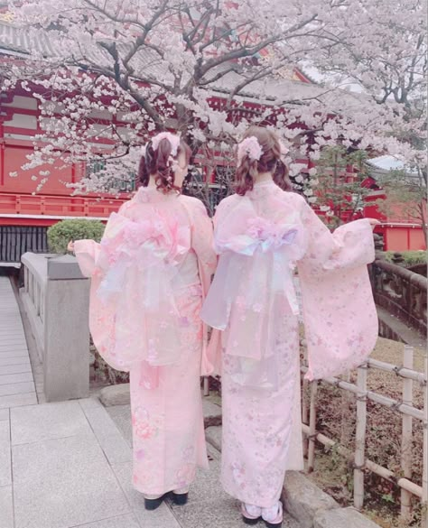 pink girl girls ピンク ガール 女の子 和服 和装 着物 桜 sakura 量産型 量産型オタク 量産型女子 量産 量産女子 Kimono Picture Ideas, Pink Kimono Outfit, Pink Yukata, Kimono Outfit Japanese, Kimono Party, Kawaii Kimono, Dream Japan, Kawaii Galaxy, Aesthetics Pink