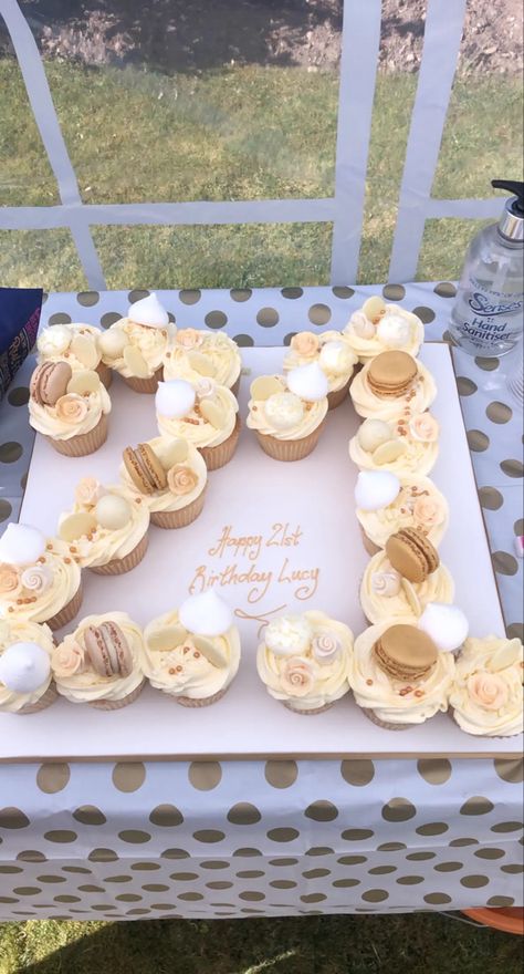 Dessert Table 21st Birthday, 20 Birthday Cupcakes Ideas, Food Ideas For 21st Birthday Party, 21st Decor Ideas, 16 Birthday Cupcake Ideas, 21st Bday Cupcake Ideas, 26 Birthday Cupcakes Ideas, Birthday 21 Decorations, 21st Birthday Cupcake Ideas For Her