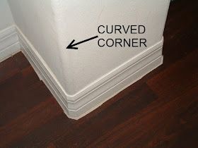 Rounded Corners On Walls, Trim Rounded Corners, Room Molding, Trim Molding Ideas, Modern Baseboards, Drywall Corners, Baseboards And Trim, Cabinet Trim, Floor Makeover