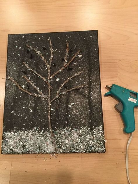 Christmas Light Up Canvas Diy, Led Light Painting Canvases, Light Up Canvas Diy, Diy Christmas Art Canvases, Light Up Canvas Art, Christmas Canvas Ideas, Lighted Canvas Pictures, Diy Canvas Painting Ideas, Diy Christmas Canvas