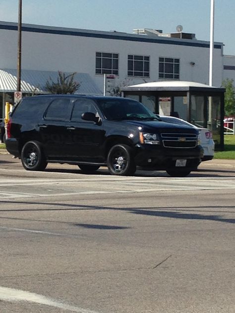 Houston Police Department Ghost Tahoe Blacked Out Tahoe, Police Cars Outside House At Night, 2 Door Tahoe Lifted, Police Corruption, Police Car Inside, Houston Police, Writing Aesthetic, Secret Service, Welding Rigs