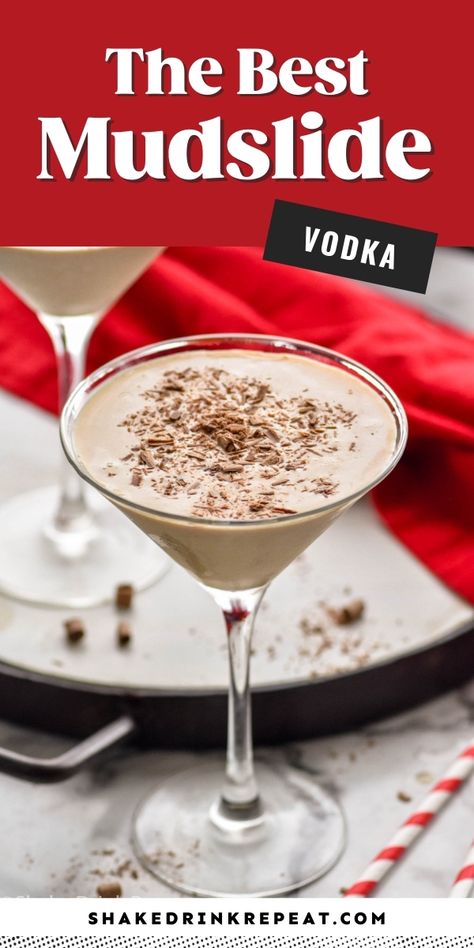 Kahlua Drinks, Baileys Drinks, Kahlua Recipes, Vodka Recipes Drinks, Baileys Recipes, Cocktail Drinks Alcoholic, Mudslide, Mixed Drinks Alcohol, Vodka Recipes