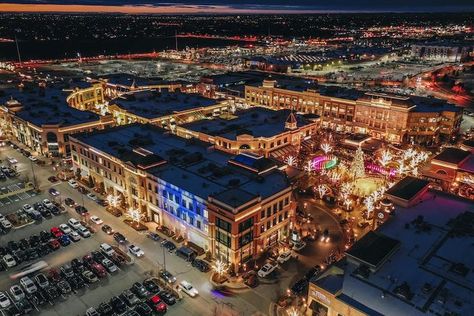 Meridian Idaho, Ultimate Christmas, Boise Idaho, Holiday Memories, Magical Christmas, Tree Lighting, Country Christmas, Twinkle Lights, Christmas Market