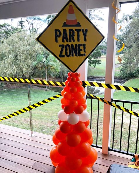 Dig In Birthday Party, Food Construction Party, Construction Party Entrance, Forklift Birthday Party, Construction Birthday Party For Men, Construction Theme Party Outfits, Construction 1st Birthday Party Decoration, Trucks Theme Birthday Party, Construction Birthday Photo Booth