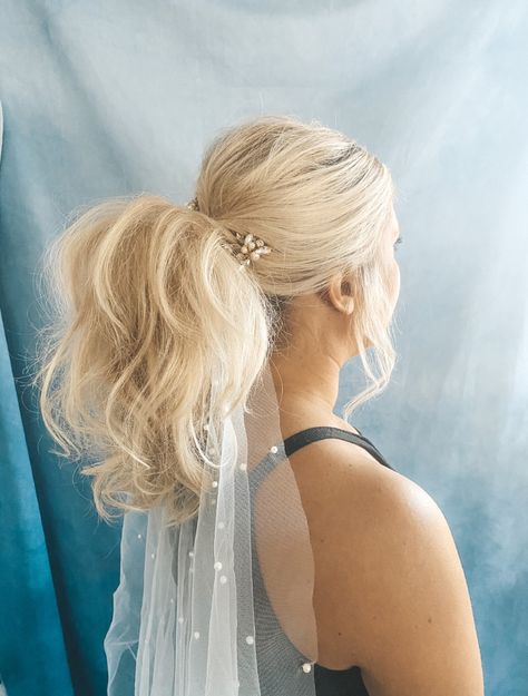 Veil With High Ponytail, Veil Under Ponytail, High Ponytail With Veil, Veil With Ponytail, Bridal Ponytail With Veil, Ponytail With Veil, Wedding Ponytail Hairstyles With Veil, Chelsea Ouimet, Wedding Ponytail Hairstyles