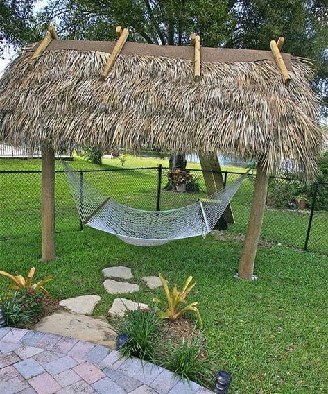 30 Fantastic Beach Style Outdoor Living Design Ideas Patio Layout Design, Bamboo Landscape, Florida Landscaping, Backyard Hammock, Patio Layout, Tropical Garden Design, Tropical Backyard, Gardening Landscaping, Backyard Beach