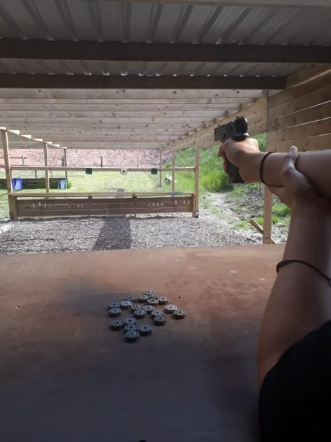 Firing Range Aesthetic, Shooting Range Snapchat, Shooting Range Snap, Shooting Range Aesthetic, Shooting Range Outfit, Girl Shooting Range Aesthetic, Backyard Target Shooting Range, Indoor Bow Shooting Range, Target Aesthetic