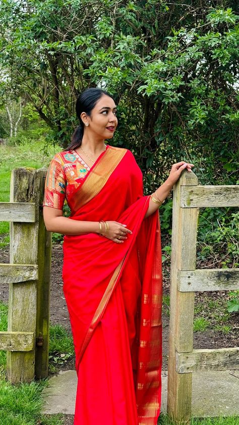 Hitha Chandrashekar K | England alli Mysore Silk na Rajyabhara 🇮🇳 Saree from @pure_mysore_silk Blouse Vinayaka, Jayanagar Shot by @sihikahichandru | Instagram Mysore Silk Saree Styling, Ksic Mysore Silk Saree, Farewell Sarees, Mysore Silk Sarees, Mysore Silk Saree, Mysore Silk, Indian Woman, April 13, Mysore