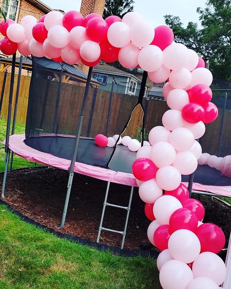 Attached to a trampoline garland Trampoline Decorations Birthday Parties, Birthday Trampoline Ideas, Trampoline Party Decorations, Trampoline Decorations Ideas, Decorate Trampoline For Party, Trampoline Decor, Pink Trampoline, Trampoline Birthday Party Ideas, Trampoline Party Ideas