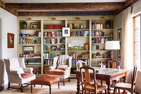 18 Built-In Bookshelf Ideas To Display Storage In Style Cottage Built In Bookcase, Bookshelf Built In, Stacking Books, Built In Bookshelves, Breakfast Party Foods, Bookshelf Ideas, Large Bookshelves, Easy Dinner Casseroles, Culture Quotes