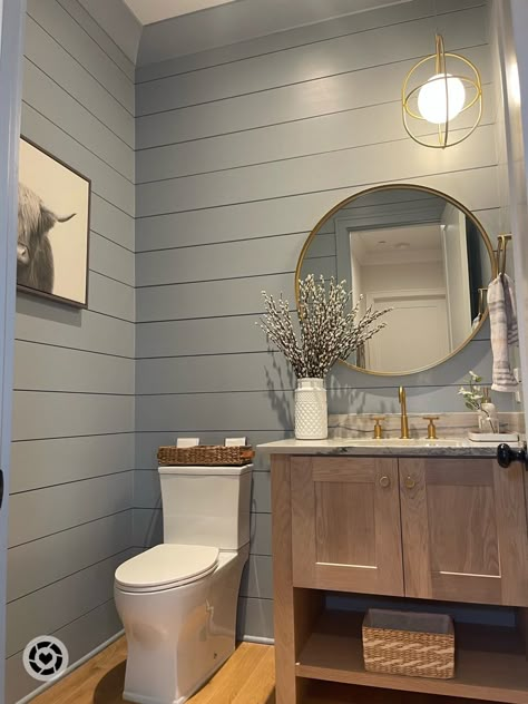 Farmhouse Half Bathroom Ideas, Modern Farmhouse Half Bathroom, Modern Farmhouse Powder Room, Rustic Powder Room, Farmhouse Powder Room, Powder Room Inspiration, Wallpaper Decor Ideas, Wallpaper Design Ideas, Half Bath Remodel