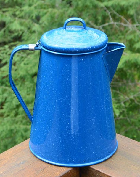 Camping Coffee Pot, Percolator Coffee Pot, Enamel Cookware, Blue Granite, Enamel Ware, Percolator Coffee, Vintage Enamelware, Camping Coffee, Vintage Camping