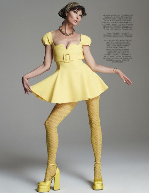 Yellow Tights, Colored Tights Outfit, Shalom Harlow, Monochromatic Fashion, Colored Tights, Vogue Us, Dope Fashion, Tights Outfit, Harper's Bazaar