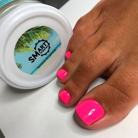 Toe Nail Colors That Are Unique to Replicate - Nail Designs Journal Salon Gel Nail Colors, Carribean Vacation Pedicure, Bright Summer Pedicure Toenails, March Toe Nail Colors Pedicures, Shellac Pedicure Toenails Summer, Trending Toenail Colors 2023, Summer Gel Pedicure Colors, Pedicure Ideas Summer Toenails Bright Colors, Pedicure For The Beach