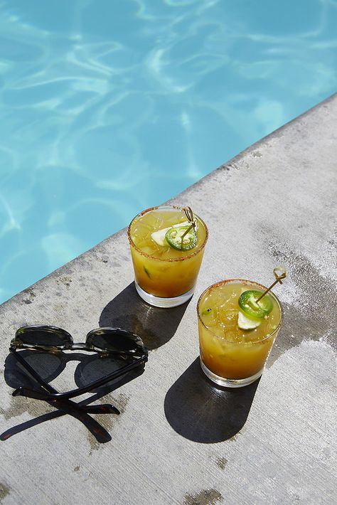 Ace Hotel Palm Springs, Pool Photography, Pool Picture, Hotel Food, Ace Hotel, Pool Photos, Instagram Editing, Summer Photography, Endless Summer