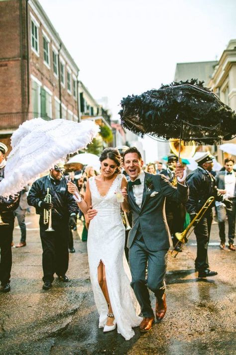 Hotel Monteleone, Mardi Gras Wedding, Nola Wedding, Louisiana Wedding, Event Planning Tips, Wedding Planning Timeline, Destination Wedding Locations, Wedding 2025, Second Line