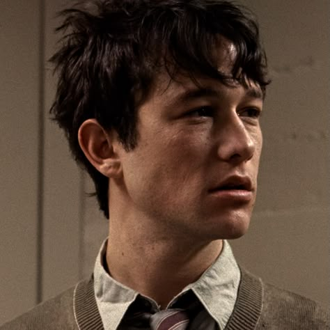 Joseph Gordon-Levitt - Tom Joseph Gordon Levitt Gq, Gordon Joseph Levitt, Joseph Gordon Levitt Hair, Cool Celebrity Photos, Jordan Gordon Levitt, Joseph Gordon Levitt Aesthetic, Joseph Gordon Levitt Icon, Joseph Gordon Levitt 500 Days Of Summer, Jason Gordon Levitt