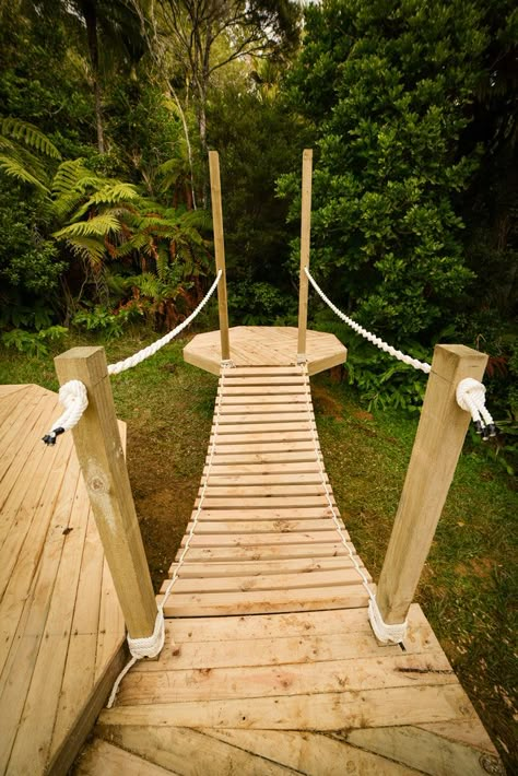 Want to build a rope bridge? In this video we show you how we constructed ours. It really is a fun and simple DIY project. Treehouse Design Architecture, Tree House Ideas, Treehouse Ideas, Rope Bridge, Tree Fort, Build A Playhouse, Tree House Kids, Outside Play, Tree House Designs