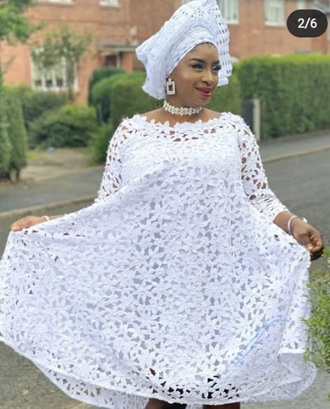 Lace Dress Styles Ghana, White Lace Dress Outfit, White Lace Outfit, Women Gown, Cute Maternity Dresses, White Range, African Wedding Attire, African Fabric Dress, Short African Dresses