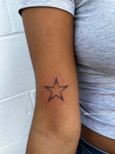 Star And Swirl Tattoo Design, Classy Star Tattoo, Faded Star Tattoo, Star On Knee Tattoo, Dot Work Star Tattoo, Cute Tattoos Stars, Star Tattoo Thigh, Large Star Tattoo, Symetric Tattoo Collar Bone