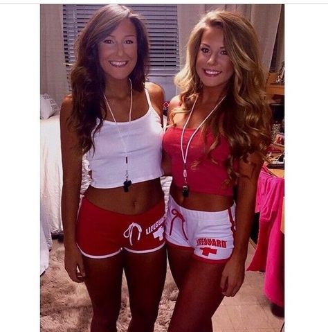 Baywatch Outfit, Baywatch Costume, Lifeguard Outfit, Quotes Communication, Lifeguard Costume, Harley Costume, Boring Relationship, Teenage Halloween Costumes, Beach Costume