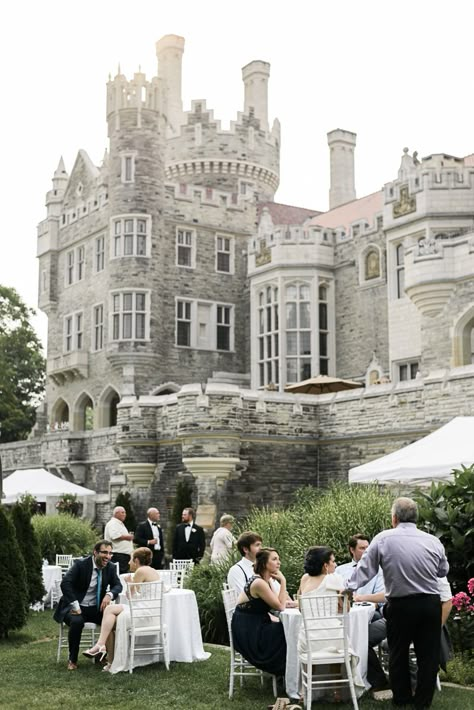 Casa Loma Pavilion Wedding | Samantha + Adam | Alix Gould Photography Wedding Venues Vintage, Wedding Venues Canada, Wedding Venue Canada, Castle Wedding Venue United States, Historic Wedding Venues, Canadian Wedding Venues, Casa Loma Wedding, Creative Wedding Venues, Toronto Wedding Venues