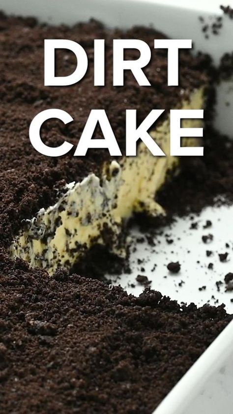 This dirt cake recipe is a cinch to make and it’s always a crowd-pleaser! No one can resist the layers of Oreo crumbs and fluffy cream cheese pudding. Dirt Dessert Cake, Kansas Dirt Cake Recipe, Original Dirt Cake Recipe, Easy Dirt Cake, Dirt Dessert Recipe, Dirt Cups Dessert, Dirt Pudding Recipes, Oreo Dirt Pudding, Cream Cheese Pudding