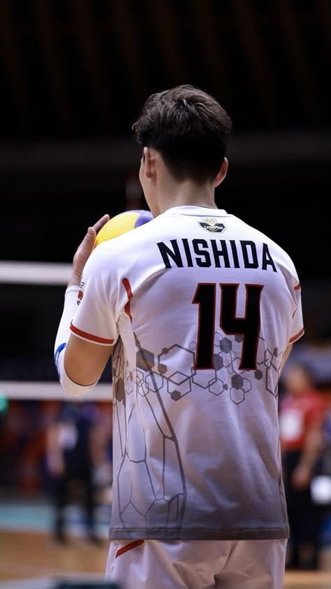 Yuji Nishida, Volleyball Images, Ran Takashi, Volleyball Men, Volleyball Photography, Japanese Volleyball, Volleyball Wallpaper, Japan Volleyball Team, Volleyball Poses