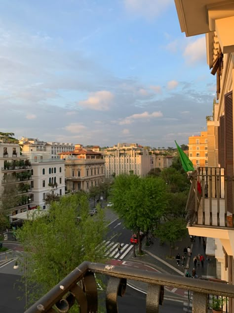 Apartment Balcony View, Aida Core, Italy Houses, Spanish Apartment, Italy View, Love In Italy, Rome Apartment, Italy Apartment, Mojo Dojo Casa House