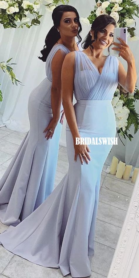 Braids Maid Dresses, Bride Maids, Braidsmaid Dresses, Wedding August, African Bridesmaid Dresses, Holy Matrimony, Clothes Hacks, Bridesmaid Attire, Genesis 2