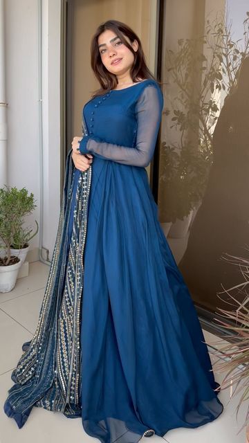 SAAD IBRAHIM on Instagram: "@keziaamir4 x @saadibrahimstudio" Long Frocks Ideas, Partywear Gowns, Long Frocks Designs, Long Anarkali Gown, Stylish Kurtis Design, Party Wear Gowns, Long Frock Designs, Long Gown Design, Simple Frocks