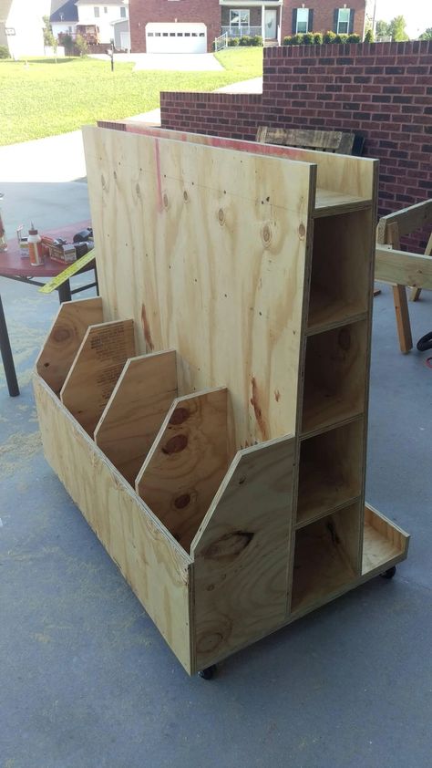 Lumber storage cart - Imgur Lumber Storage Cart, Scrap Wood Storage, Lumber Cart, Lumber Storage Rack, Tools Photo, Lumber Rack, Wood Storage Rack, Lumber Storage, Woodworking Shop Plans