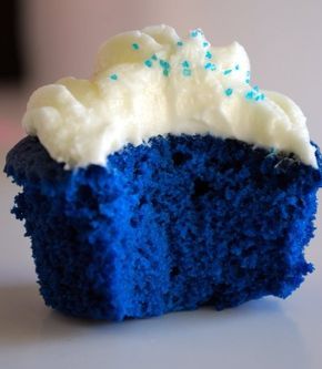 Blue Velvet Cupcakes, Blue Velvet Cakes, Red Velvet Cupcake, Velvet Cupcakes, Cakes For Boys, Velvet Cake, Food Cakes, Shower Cakes, Cupcake Recipes