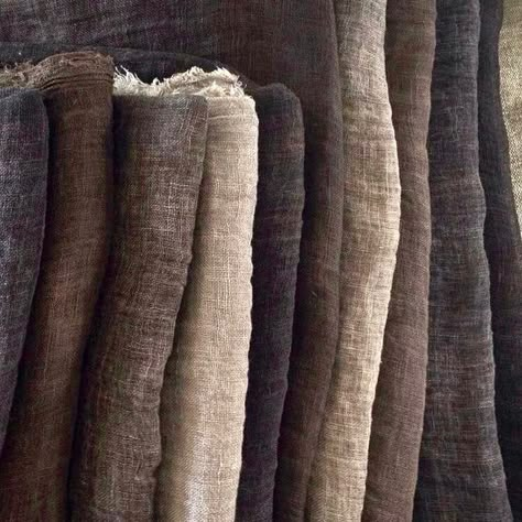 Design Textile, Natural Dye, Color Textures, Natural Dyes, Hunger Games, Wabi Sabi, Linen Fabric, Batik, Color Palette