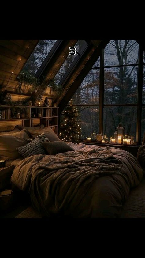 Cabin Bedroom Aesthetic, Cozy Cabin Bedrooms, Dark Cozy Bedroom, Cozy Candle, Cabin Aesthetic, Winter Bedroom, Christmas Cozy, Cabin Bedroom, Bedroom Decor For Couples