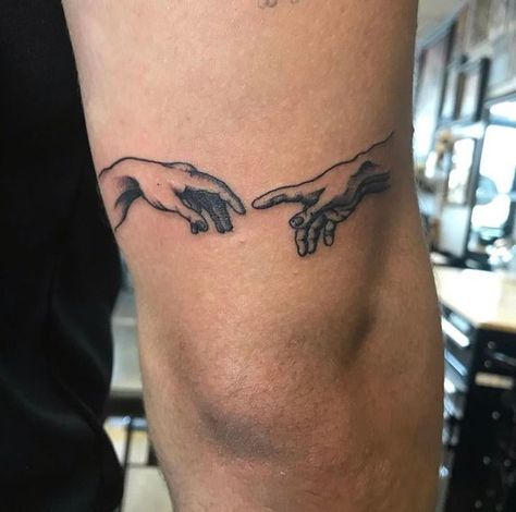 Devotion Tattoo, Above Elbow Tattoo, Small Thigh Tattoos, Thigh Tattoo Men, Tatuagem Masculina Pequena, Petit Tattoo, Elbow Tattoos, Knee Tattoo, Thigh Tattoos Women