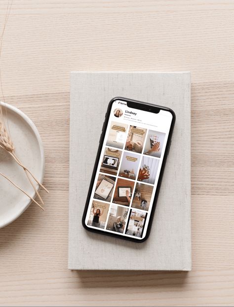 Aesthetic Tiktok Videos, Squarespace Blog Design, Social Media Prompts, Business Tiktok, Prompt Ideas, Instagram Business Marketing, Squarespace Blog, Blog Design Inspiration, Ipad Mockup