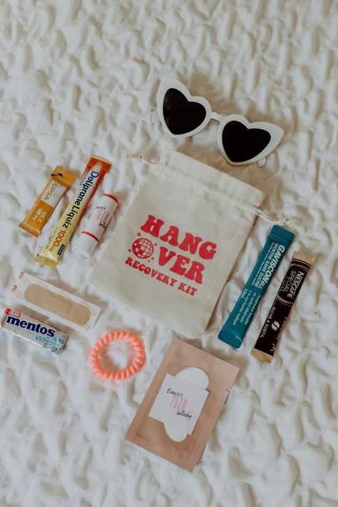 Hens Party Hangover Kit, Bach Party Welcome Bags, Wedding Party Bus Ideas, Bachelorette Spa Kit, Bridesmaid Recovery Kit, Brachollete Party, Hen Do Hangover Kit, Vegas Bachelorette Party Gift Bags, Party Favors 30th Birthday