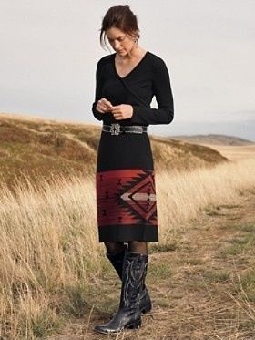 d82118376df344b0010f53909b961db3 Sweater Wrap Dress, Looks Hippie, American Sweater, Cowgirl Look, Wrap Sweater Dress, Sweater Wrap, Peacoats, Native Style, Southwest Style