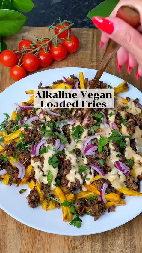 Instagram High Alkaline Recipes, Alkaline Food Recipes, Alkaline Dinner Recipes, Vegan Detox Recipes, Alkaline Diet Foods, Alkaline Vegan Recipes, Alkaline Meals, Cayenne Pepper Sauce, Detox Meal Plan