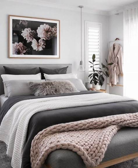 How To Style A Grey Bed, Gray Bedding, Dream Bedrooms, Cozy Bedrooms, Bedroom Bliss, Apt Ideas, Luxury Bedroom Master, Bedrooms Decor, Bedroom Goals