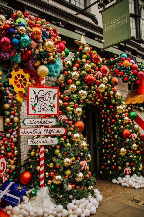 Our Early Hours London magical 'Santa's Grotto' installation at The Ivy Cheslea Garden, London for Christmas 2020 #ivychesleagarden #earlyhoursltd #earlyhourslondon #luxuryflorst #floralinstallation #christmasinstallation #southpole #christmasdecor #christmasbaubles, #santasgrotto #londonatchristmas #placestovisitinlondon #chirstmastreedecor #christmaspostbox Christmas Grotto Ideas, Ivy Chelsea Garden, Chelsea Garden, Grinch Christmas Tree, Christmas Pops, Christmas Tree Wreath, Christmas Garden, Christmas Backdrops, The Ivy