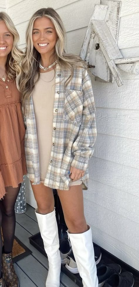 Sec Gameday Outfits Fall, Heals And Jeans Outfits Going Out, Fall Country Concert Outfit White Boots, Fall Outfits In Nashville, Nashville Flannel Outfit, Casual Stylist Outfit, Long Sleeve Country Outfits, Fall Western Outfits Concert, October Country Concert Outfit