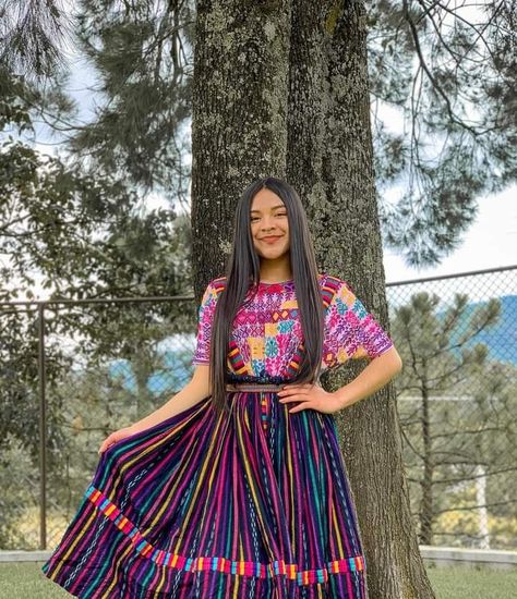 Traditional Guatemalan Dress, Guatemala Culture Traditional Dresses, Guatemala Clothing, Guatemalan Clothing, Spanish Girl, Spanish Outfits, Bird Girl, Teen Girl Dresses, Dress Inspo