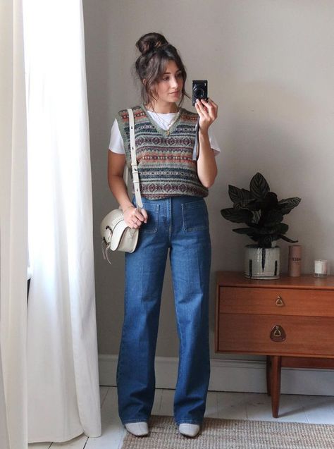 21 New Denim Outfit Ideas for 2021 | Who What Wear UK Teacher Fits, Teaching Outfits, Thrift Inspo, Outfits To Copy, Work Fits, Denim Outfits, Love Jeans, Cooler Look, Teacher Outfits