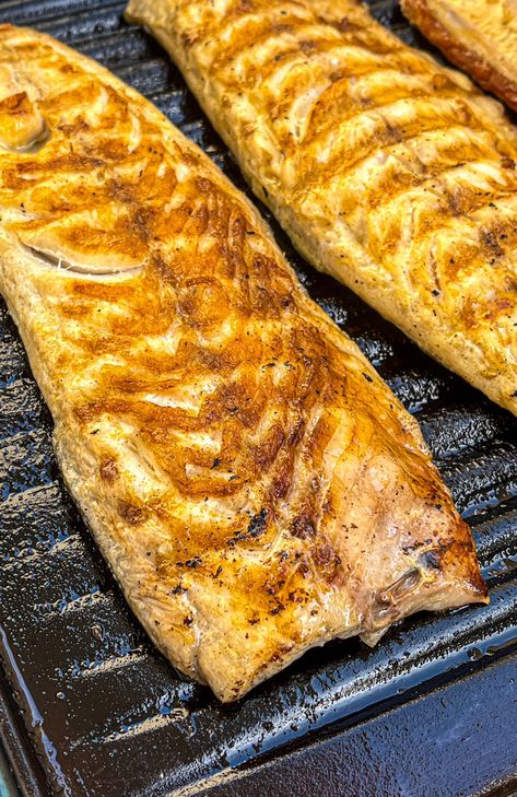 Greek-style Mackerel Fillets (Grilled) - The European Dish King Mackerel Recipes, Mackerel Fillet Recipes, Mackerel Recipe, Beet Salad With Feta, Filet Recipes, King Mackerel, Chicken Meatloaf, Mediterranean Recipes Healthy, Mackerel Recipes