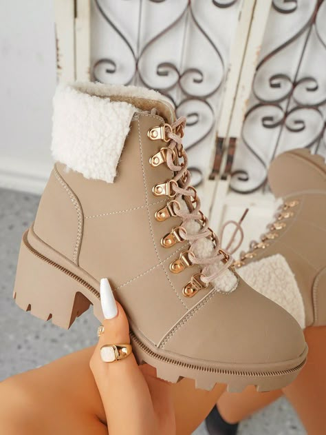 Women's Simple And Fashionable Daily Sheepskin BootsI discovered amazing products on SHEIN.com, come check them out! Winter Wedding Boots, Panda Tattoo, Wedding Boots, Pretty Shoes Sneakers, Fashion Shoes Heels, Shoe Designs, Women Ankle Boots, Fancy Shoes, Sheepskin Boots